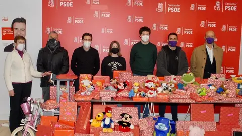 Recogida de juguetes de Juventudes Socialistas de Santander