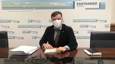 El concejal de Vox en el Ayuntamiento de Santander, Guillermo P&eacute;rez-Cos&iacute;o
