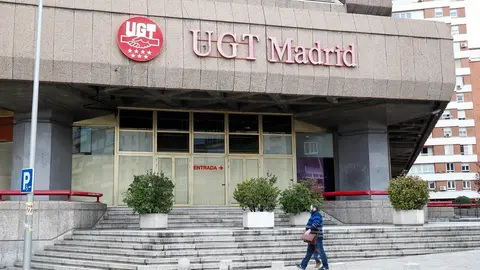 Fachada de la sede de la Uni&oacute;n General de Trabajadores, el sindicato UGT en Avenida de Am&eacute;rica, 25, Madrid (Espa&ntilde;a), a 30 de noviembre de 2020.