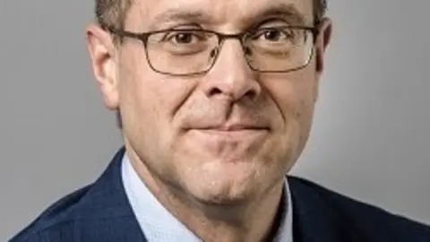 Hans Kluge , director regional de la OMS para Europa