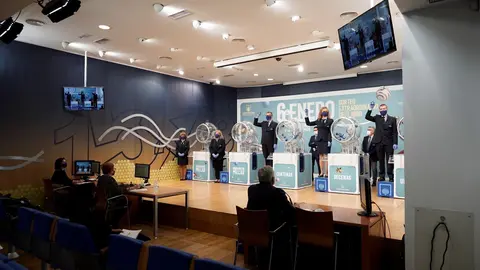 Sorteo Extraordinario de &lsquo;El Ni&ntilde;o&rsquo;, en Madrid (Espa&ntilde;a) a 6 de enero de 2021. El n&uacute;mero 19570 ha sido agraciado con el 'Gordo' del Sorteo Extraordinario de 'El Ni&ntilde;o', dotado con 2.000.000 de euros por serie. El n&uacute;mero ha estado muy repartido en m&aacute;s de una 