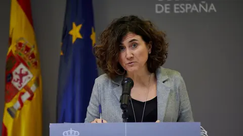 La directora adjunta del Centro de Coordinaci&oacute;n de Alertas y Emergencias Sanitarias (CCAES), Mar&iacute;a Jos&eacute; Sierra, ofrece una rueda de prensa para informar de la evoluci&oacute;n de la COVID-19 en el Ministerio de Sanidad, en Madrid (Espa&ntilde;a) a 7 de enero de 2020.