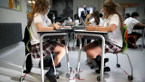 Alumnos en un colegio.