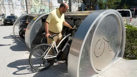 Aparcamiento cerrado de bicicletas