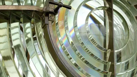 El Centro de Arte Faro de Cabo Mayor acoge la muestra 'Todo y Solo Luz'