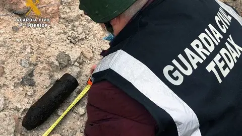Rdo. Nota De Prensa Guardia Civil (Destruido Un Proyectil De Artiller&iacute;a Localizado En Limpias)