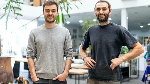 Los cofundadores de la startup c&aacute;ntabra 'STOL', Adri&aacute;n y Samuel Mart&iacute;nez.