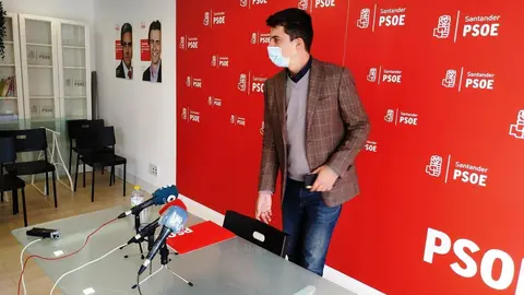 Daniel Fern&aacute;ndez, portavoz el PSOE en el Ayuntamiento de Santander