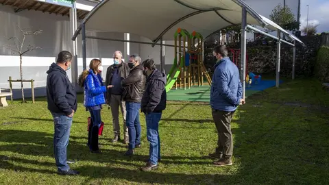 La consejera de Presidencia, Interior, Justicia y Acci&oacute;n Exterior, Paula Fern&aacute;ndez, en una visita a Arredondo