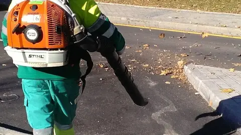 Operario de limpieza. Archivo