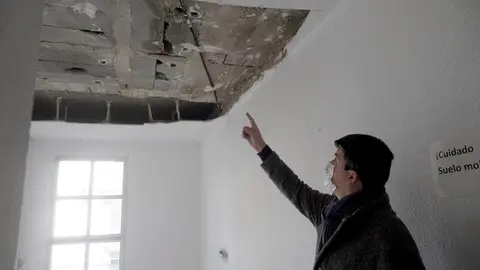 Daniel Fern&aacute;ndez Visita Al Centro Cultural Fernando Ateca En Monte