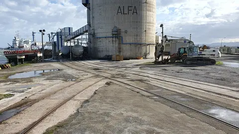 V&iacute;as de ferrocarril en el Puerto