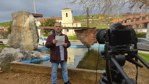 Grabaci&oacute;n lectura poemas para conmemorar la Semana del Amor en Astillero