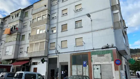Edificio afectado por un derrumbe en el Barrio Covadonga
