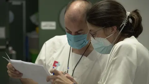 Profesionales sanitarios en Valdecilla