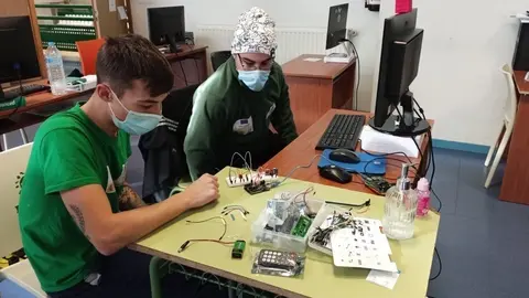 Los alumnos de inform&aacute;tica de la 'Escuela Taller Pi&eacute;lagos IV' reciben formaci&oacute;n en impresi&oacute;n y modelado 3D