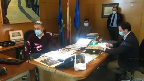 Reuni&oacute;n entre la Consejer&iacute;a de Medio Rural y sindicatos agrarios