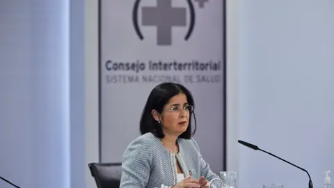 La ministra de Sanidad, Carolina Darias comparece en rueda de prensa tras la reuni&oacute;n del Consejo Interterritorial del Sistema Nacional de Salud, en Madrid (Espa&ntilde;a) a 3 de febrero de 2021.