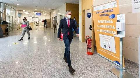 El vicepresidente y consejero de Universidades, Igualdad, Cultura y Deporte, Pablo Zuloaga