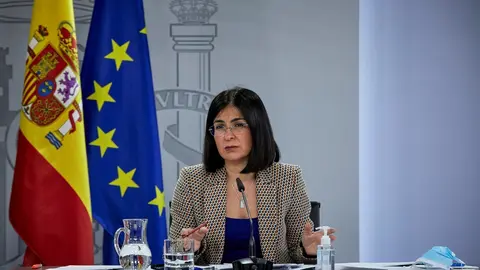 La ministra de Sanidad, Carolina Darias durante una rueda de prensa, tras la reuni&oacute;n del Consejo Interterritorial del Sistema Nacional de Salud, en Madrid (Espa&ntilde;a), a 10 de febrero de 2021.