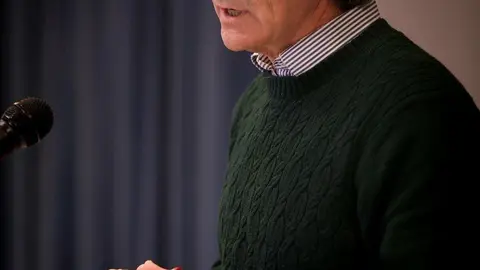 El director del Centro de Coordinaci&oacute;n de Alertas y Emergencias Sanitarias (CCAES), Fernando Sim&oacute;n durante una rueda de prensa convocada ante los medios de comunicaci&oacute;n en el Ministerio de Sanidad para informar sobre la evoluci&oacute;n del coronavirus, en Madri