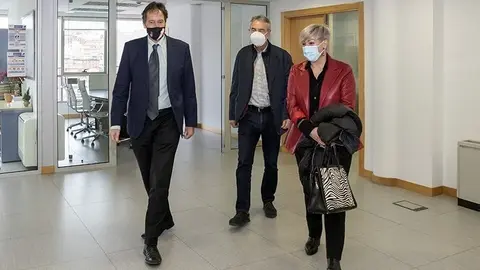 10:00 horas. Despacho del consejero de Obras P&uacute;blicas, Ordenaci&oacute;n del Territorio y Urbanismo
El consejero de Obras P&uacute;blicas, Ordenaci&oacute;n del Territorio y Urbanismo, Jos&eacute; Luis Gochicoa, recibe a la alcaldesa de Polanco, Rosa D&iacute;ez.
