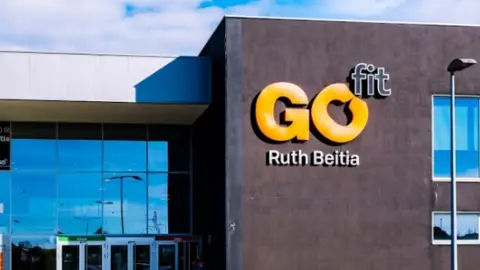 Captura de pantalla 2021-02-16 a las 22.41.09