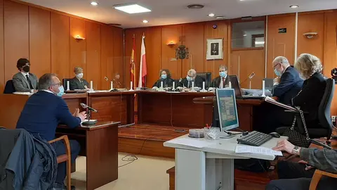 El alcalde de Vega de Li&eacute;bana reconoce que falsific&oacute; un documento: "Fue una torpeza. Pudi&eacute;ndolo hacer bien, lo hice mal"