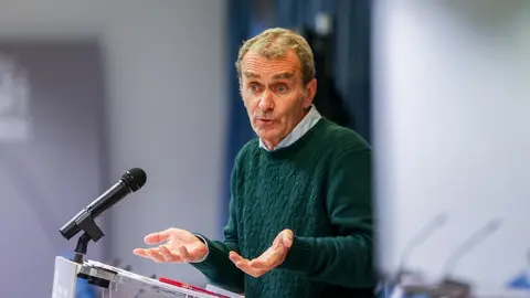 El director del Centro de Coordinaci&oacute;n de Alertas y Emergencias Sanitarias (CCAES), Fernando Sim&oacute;n