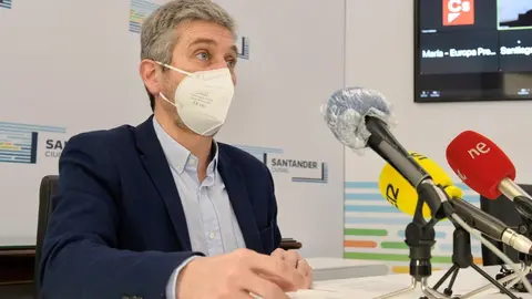 El portavoz del equipo de Gobierno de Santander, Javier Ceruti