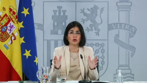 La ministra de Sanidad, Carolina Darias, ofrece una rueda de prensa tras la reuni&oacute;n del Consejo Interterritorial del Sistema Nacional de Salud en el complejo de la Moncloa, Madrid, (Espa&ntilde;a), a 24 de febrero de 2021. Darias ha informado de que el CISNS, en