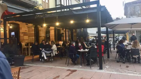 Terraza en Torrelavega