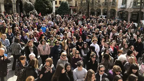 Archivo - Concentraci&oacute;n por el 8M