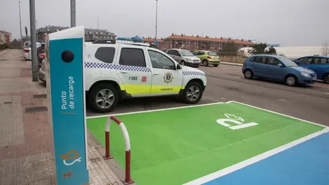 Punto de recarga de veh&iacute;culos el&eacute;ctricos en Camargo