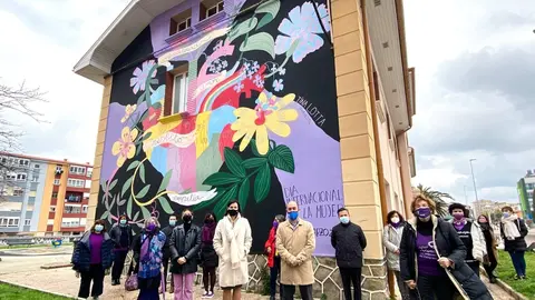 Mural en el Centro de Igualdad