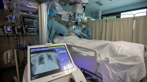 UCI del Hospital Cl&iacute;nico de Santiago.