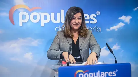 Archivo - La presidenta del PP de Cantabria, Mar&iacute;a Jos&eacute; S&aacute;enz de Buruaga