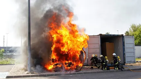 Archivo - Santander.- Los Bomberos atendieron m&aacute;s de 1.500 emergencias en 2018, un 20% fuera del municipio