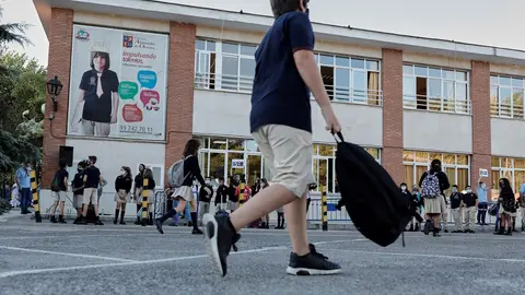 Archivo - Alumnos de un colegio privado de Madrid