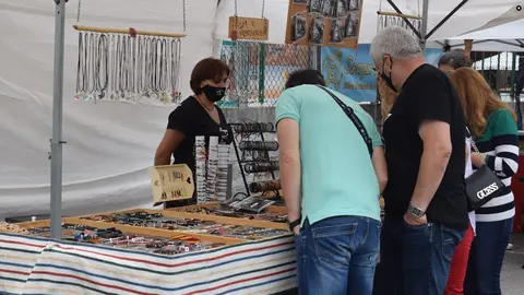 Archivo - Mercado agroalimentario y artesano de Renedo