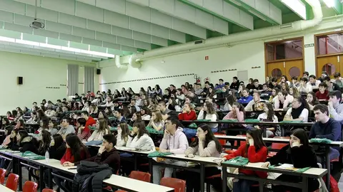 Archivo - Estudiantes