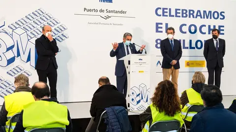 Acto de celebraci&oacute;n del coche 8 millones en el Puerto de Santander