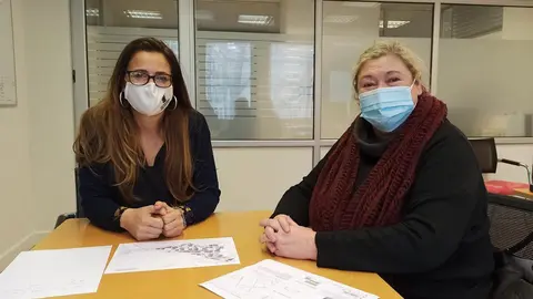 La directora general de Patrimonio Cultural y Memoria Hist&oacute;rica, Zoraida Hijosa, y la alcaldesa del Ayuntamiento de Los Tojos, Bel&eacute;n Ceballos