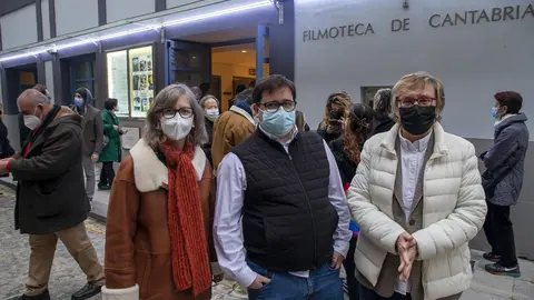 19.00.- Filmoteca Regional De Cantabria (Calle Bonifaz, Santander)La Directora General De Acci&oacute;n Cultural, Gema Agudo, Y La Directora General De Igualdad Y Mujer, Consuelo Guti&eacute;rrez, Asisten A La Presentaci&oacute;n Del Cortometraje De Richard Zubelzu Desmontan
