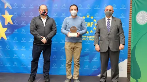 Premio a la neocueva de Lanchares