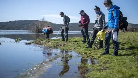 La campa&ntilde;a de ciencia ciudadana de LIBERA caracteriza 461 residuos abandonados en entornos fluviales de La Rioja
