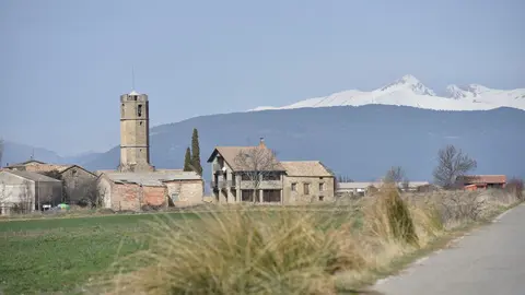 Archivo - Un camino en el municipio de Monesma y C&aacute;jigar en Huesca, Arag&oacute;n (Espa&ntilde;a).