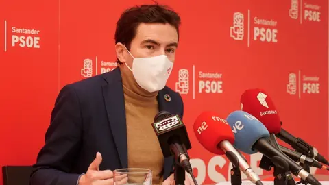 Archivo - El diputado socialista Pedro Casares