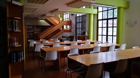 Archivo - Biblioteca municipal de Laredo