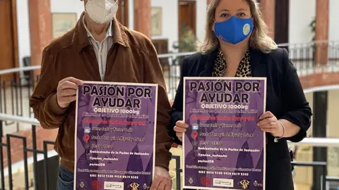 Nota De Prensa Y Foto Santander Colabora Campa&ntilde;a Recogida Alimentos Semana Santa Archicofrad&iacute;a De La Pasi&oacute;n